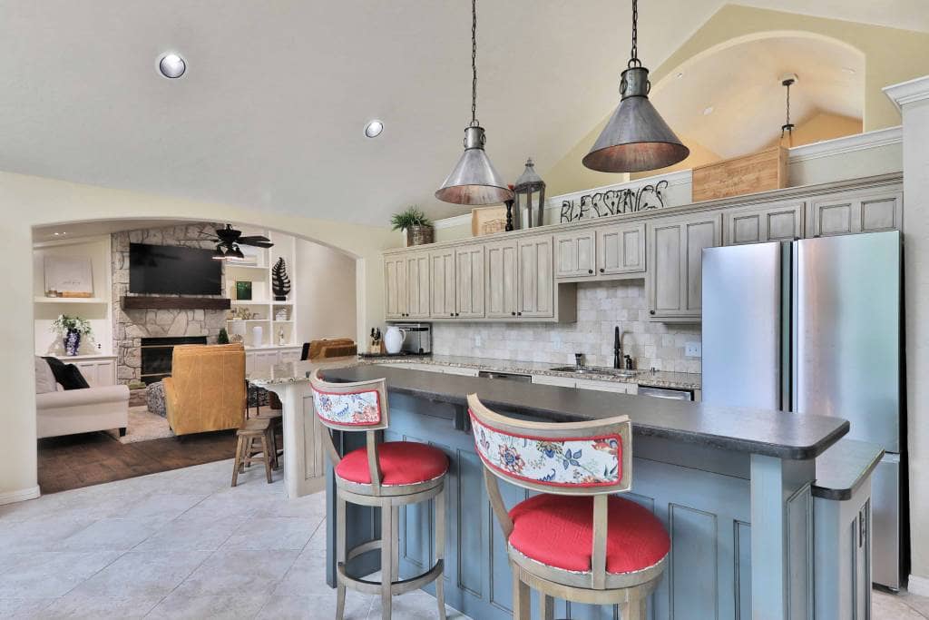 allison-kitchen-to-family-after