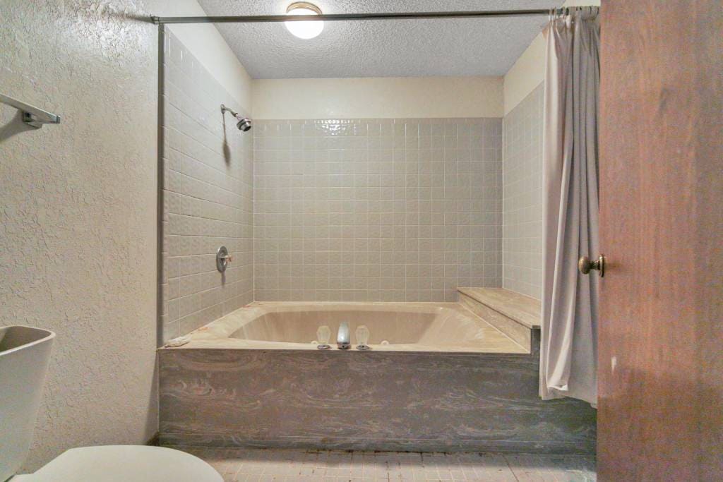 laura-ms-bath-1-1