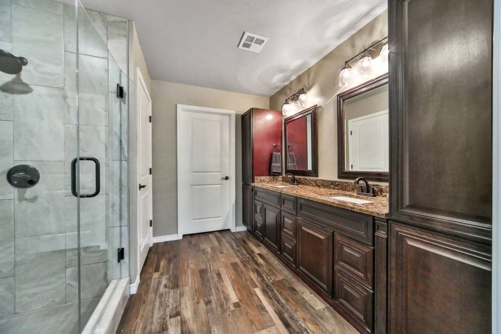 laura-ms-bath-1-2